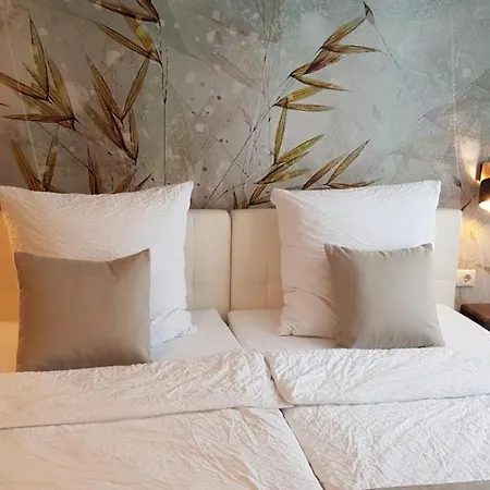 Bergische Idylle 3* אובראט